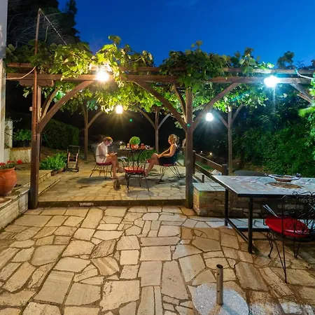 Thalia's Abode Apartament